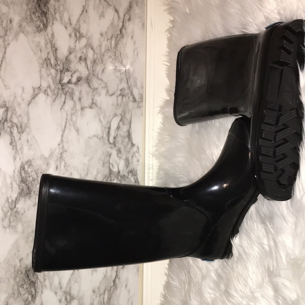 Brand new rain boots